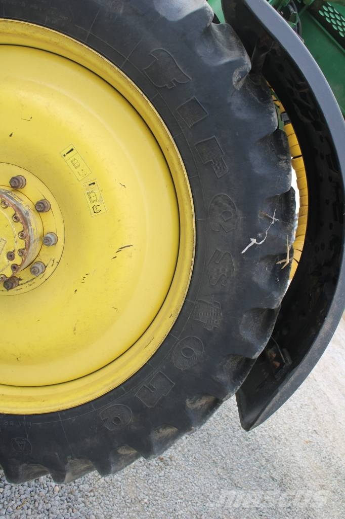 John Deere 4730 رشاشات ذاتية الحركة