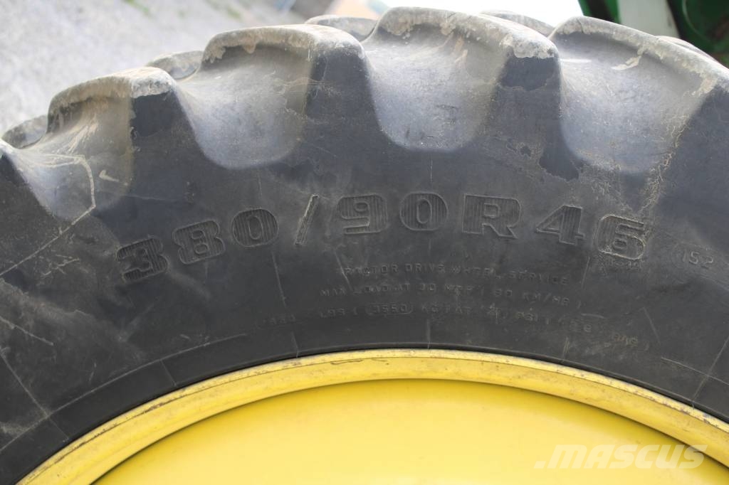 John Deere 4730 رشاشات ذاتية الحركة