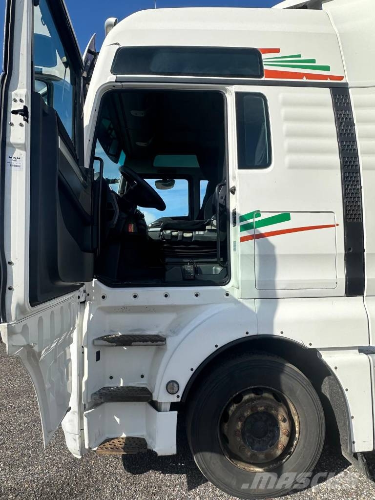 MAN TGX TGX 28.480 6X2-2 BLS Serie 6684 Çekiciler