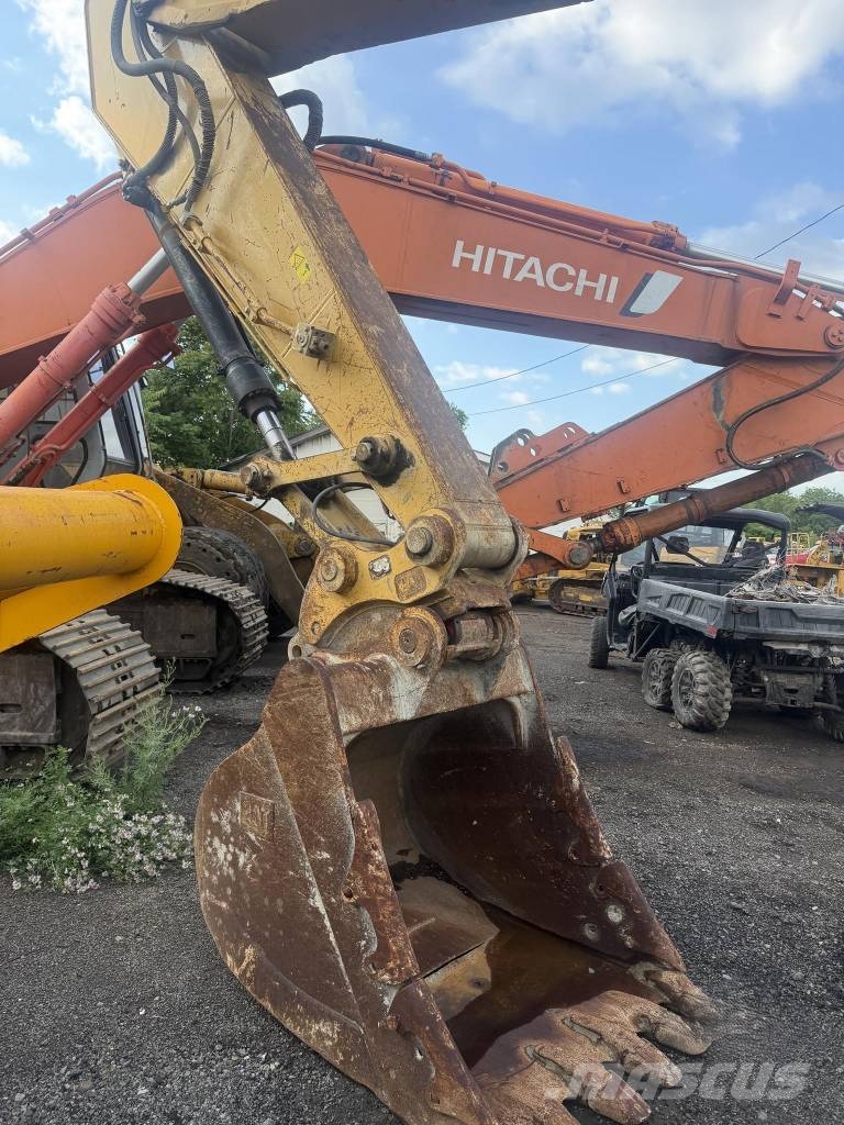 CAT 320DL | 2010 | 9,000hrs | INBOUND JEDDAH Rupsgraafmachines