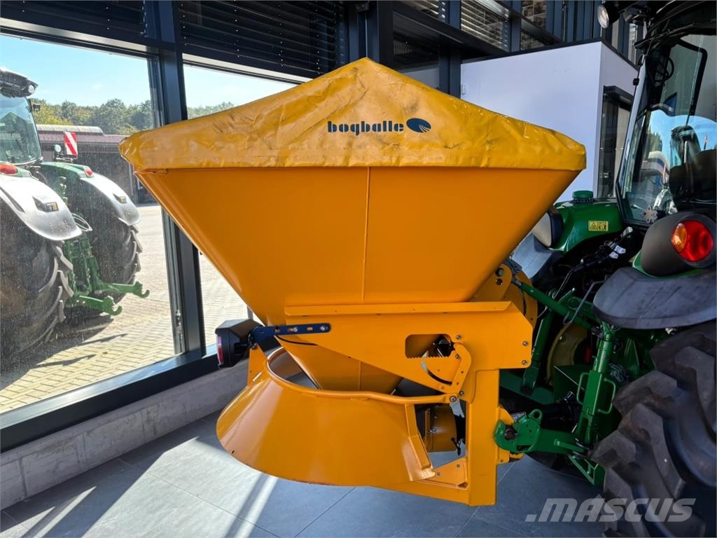 John Deere 4066R 农业机械-其他