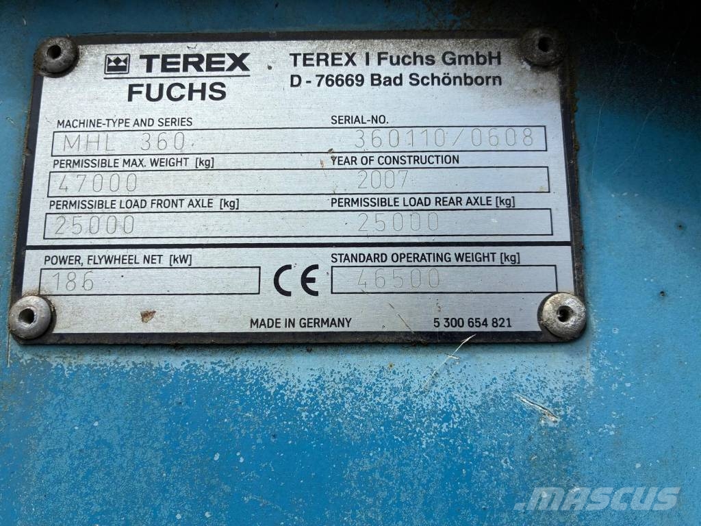 Fuchs MHL 360 Waste / industry handlers