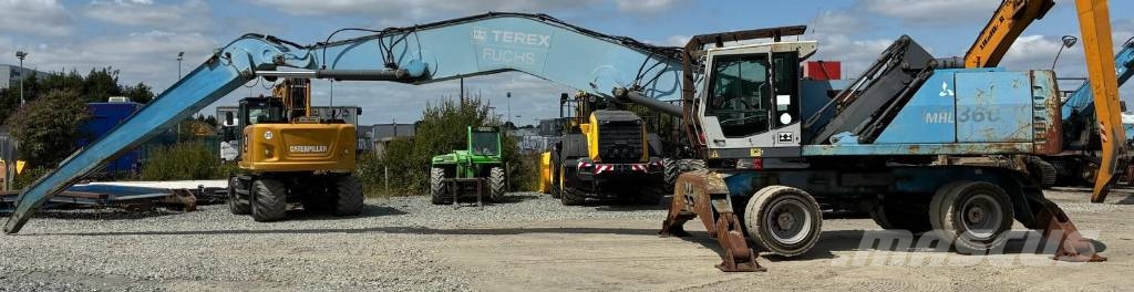Fuchs MHL 360 Waste / industry handlers