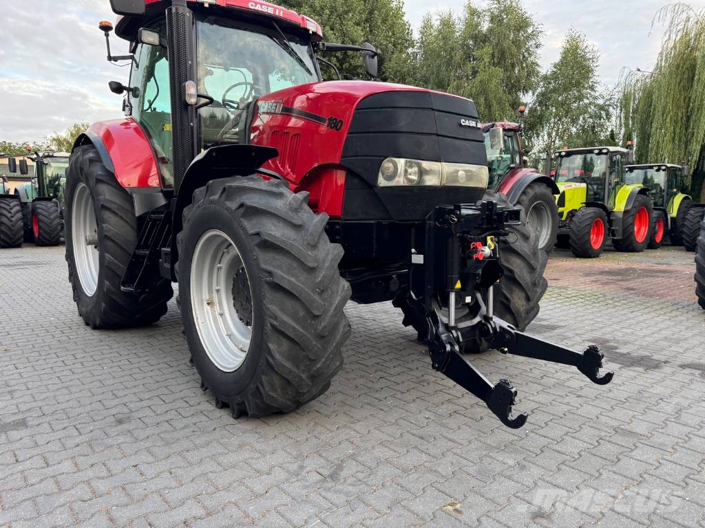 Case IH PUMA 180 MultiController الجرارات