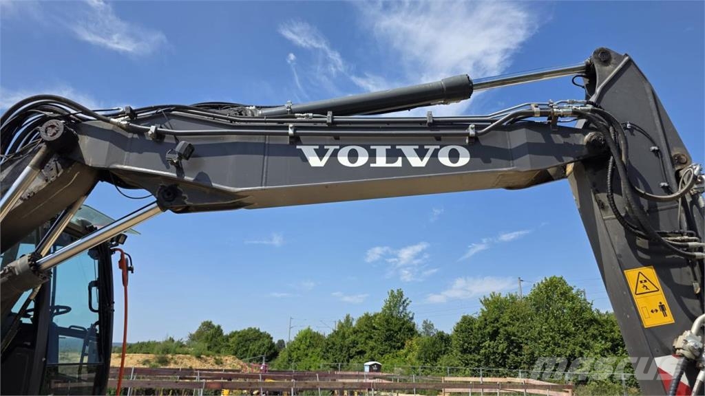 Volvo EWR170E Kolesové rýpadlá