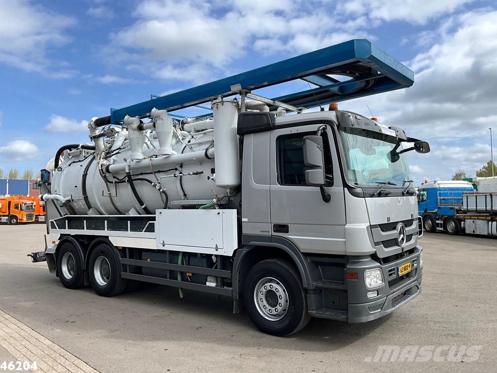 Mercedes-Benz ACTROS 2640 6x4 Muller Combi kolkenzuiger 組合/真空油槽車