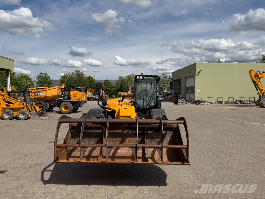 JCB 560-80 WM Carretillas telescópicas