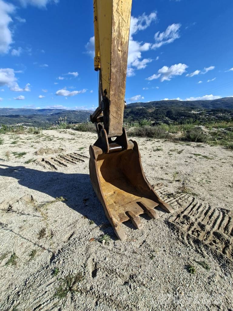 Komatsu PC 240 NLC-5K Escavadoras de rastos