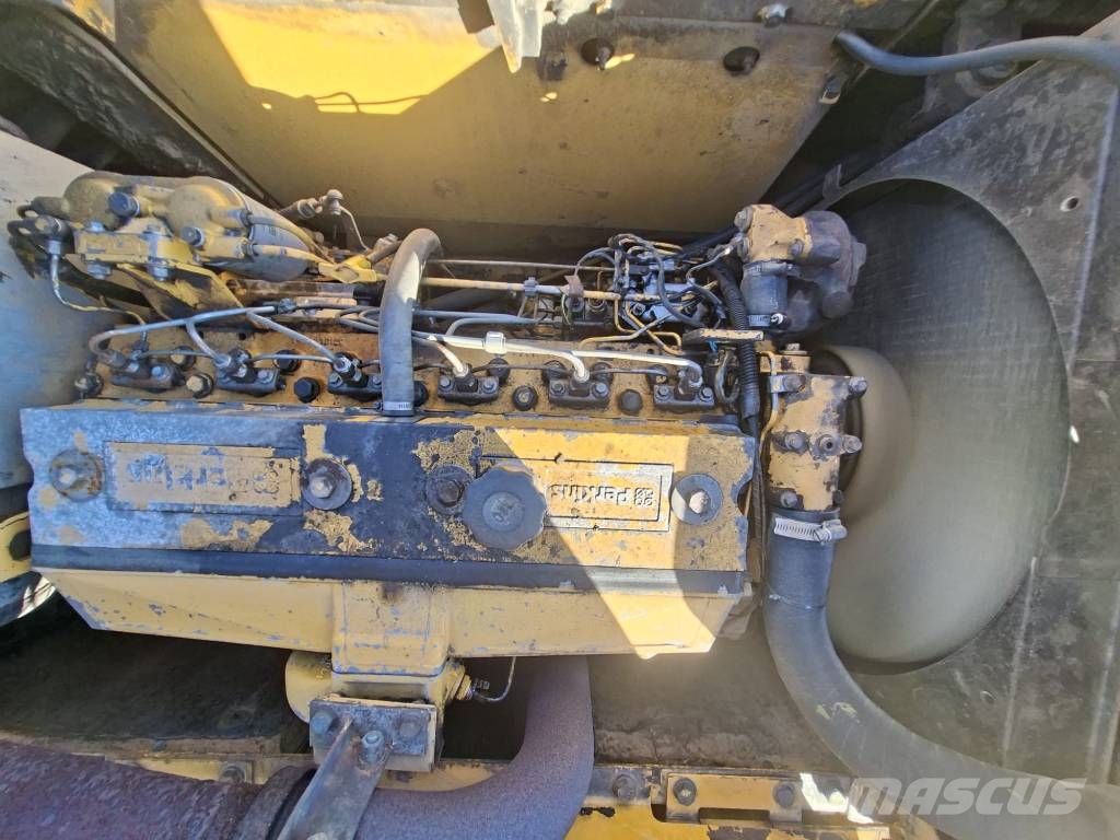 Komatsu PC 240 NLC-5K Escavadoras de rastos