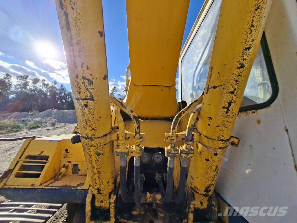 Komatsu PC 240 NLC-5K Escavadoras de rastos