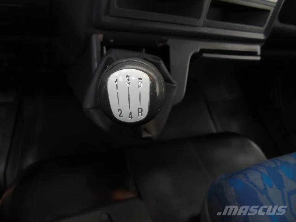 Iveco Eurocargo 75 E 180  GLASWAGEN شاحنات ذات هيكل صندوقي