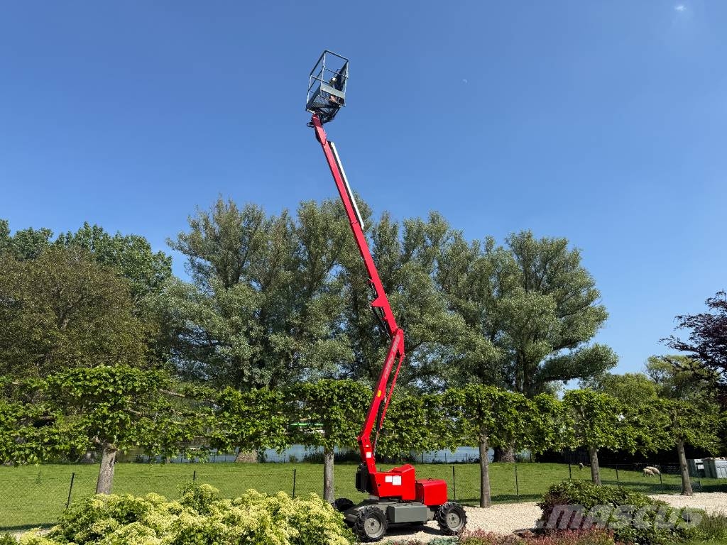 Niftylift HR12 D 4x4 Knikarm Hoogwerker / Knikarmhoogwerker Strēles pacēlāji