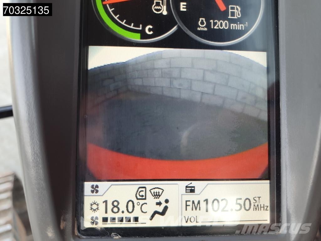 Hitachi ZX300 LCN -6 Narrow 履带挖掘机