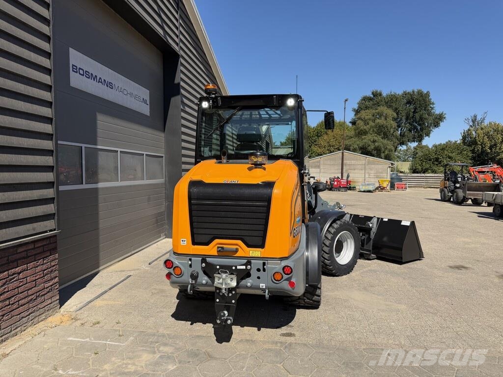 GiANT G5000 shovel NIEUW giekvering €1130 LEASE Pyöräkuormaajat