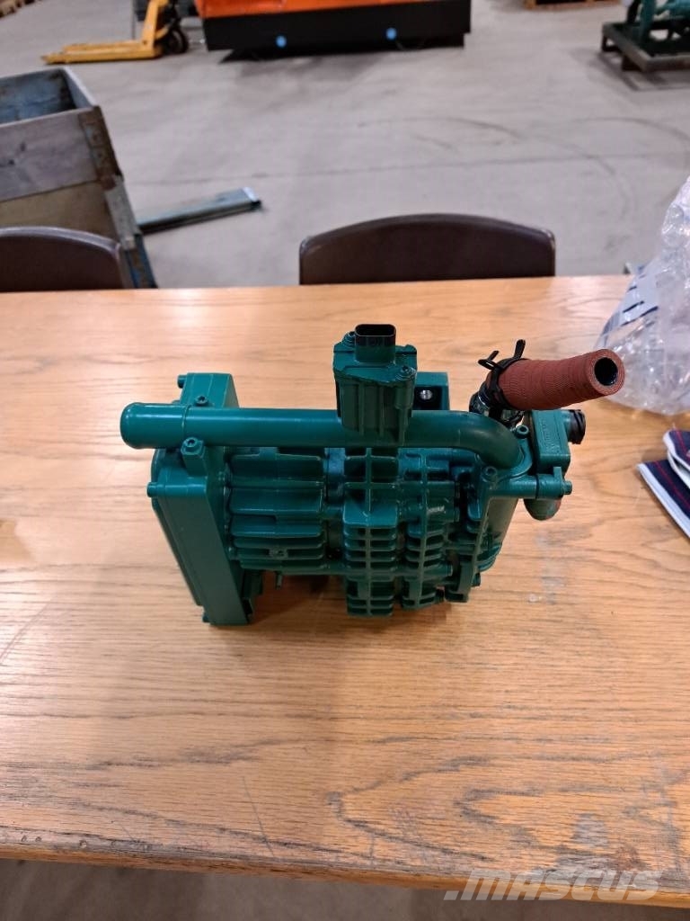 Deutz Luftpump / Air pump 04605163 Engines