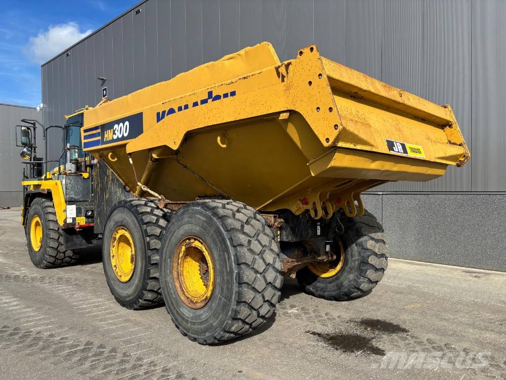 Komatsu HM 300-3 TAILGATE Artikulētie pašizgāzēji