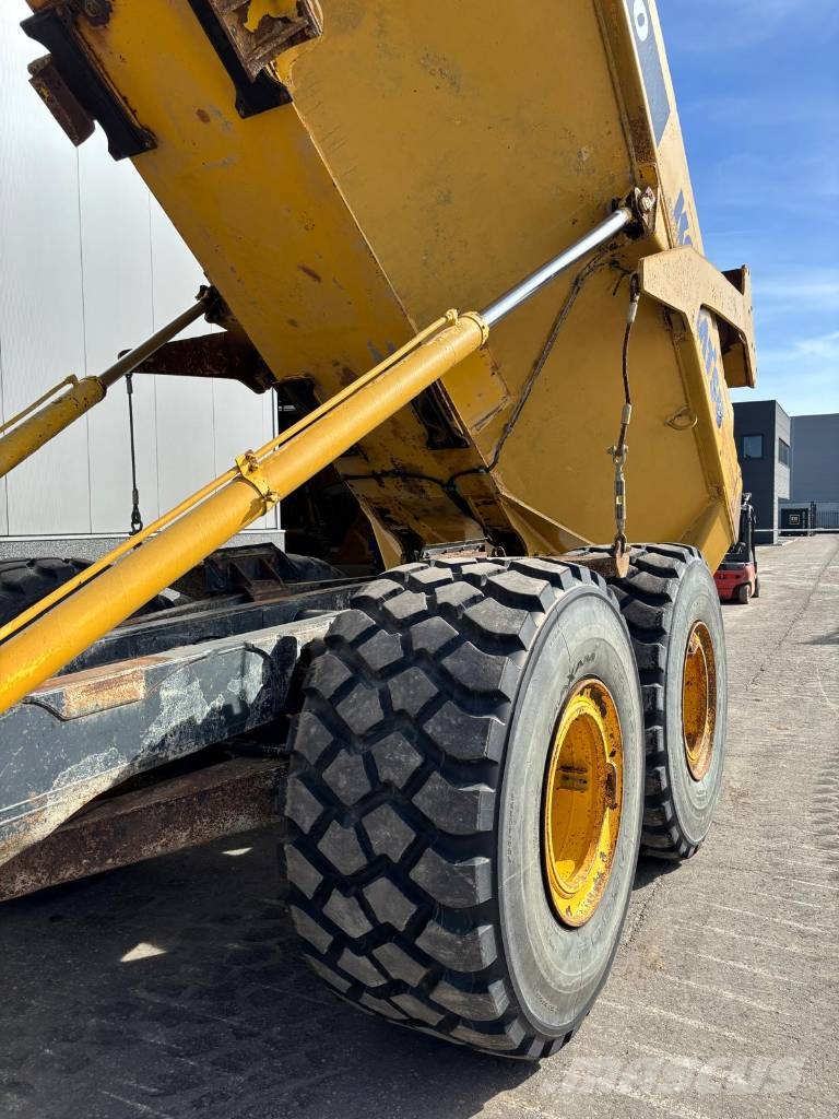 Komatsu HM 300-3 TAILGATE Artikulētie pašizgāzēji