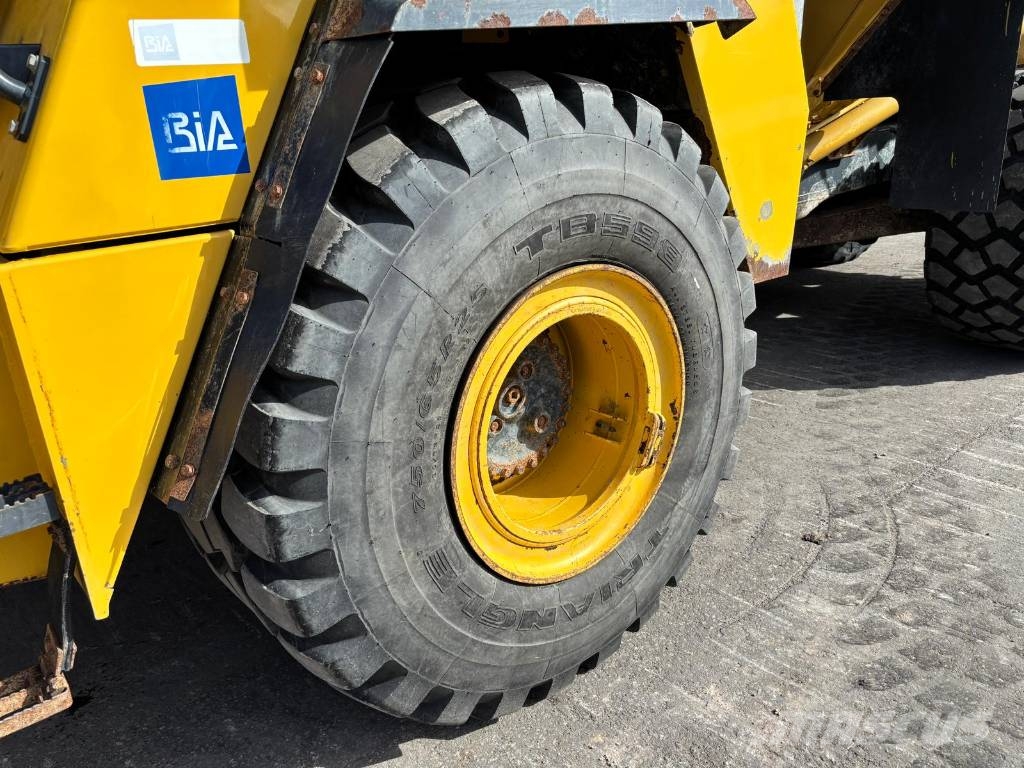 Komatsu HM 300-3 TAILGATE Artikulētie pašizgāzēji