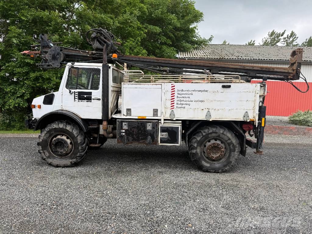 Mercede U1750 4x4 Boreudstyr 其他貨車