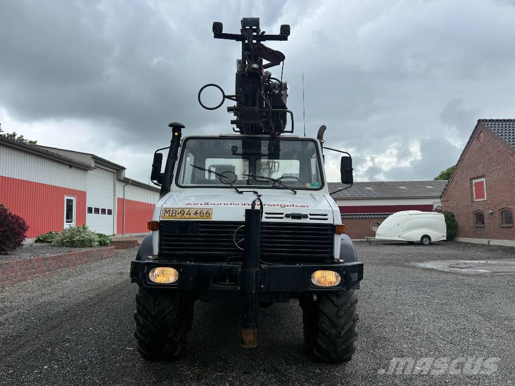 Mercede U1750 4x4 Boreudstyr 其他貨車