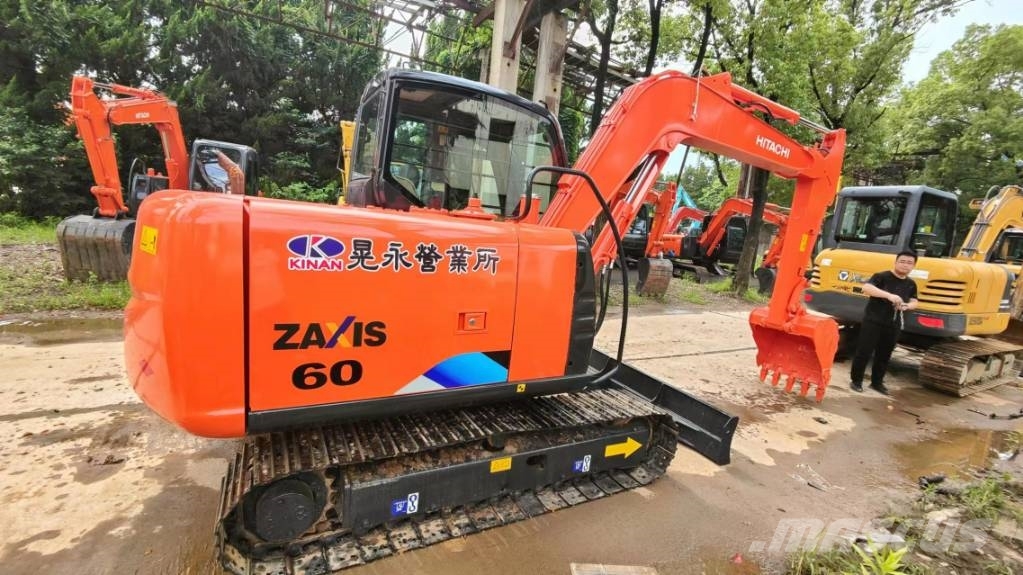 Hitachi ZX 60 Miniescavadeiras < 7t (Mini escavadeiras)