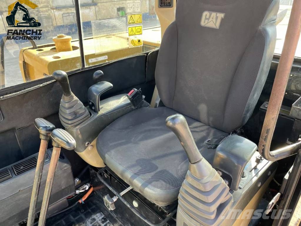 CAT 306E2 Gravemaskiner på larvebånd