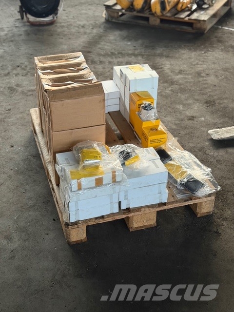 Liebherr Liebherr LTM 1130 NEW PARTS COMPLET Części do dźwigów oraz wyposażenie