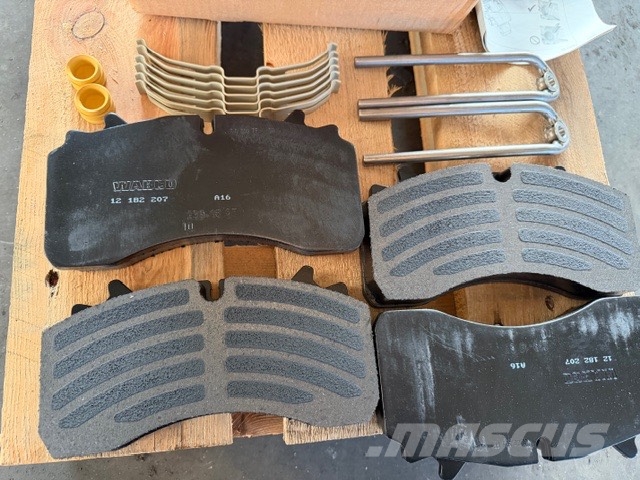 Liebherr Liebherr LTM 1130 NEW PARTS COMPLET Części do dźwigów oraz wyposażenie