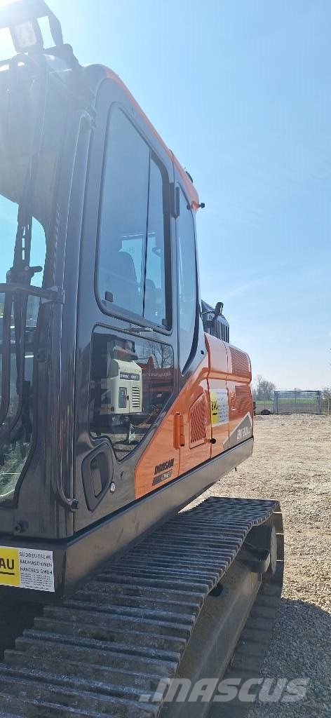Doosan Kettenbagger DX 210 LC-7 Escavadeiras de esteiras
