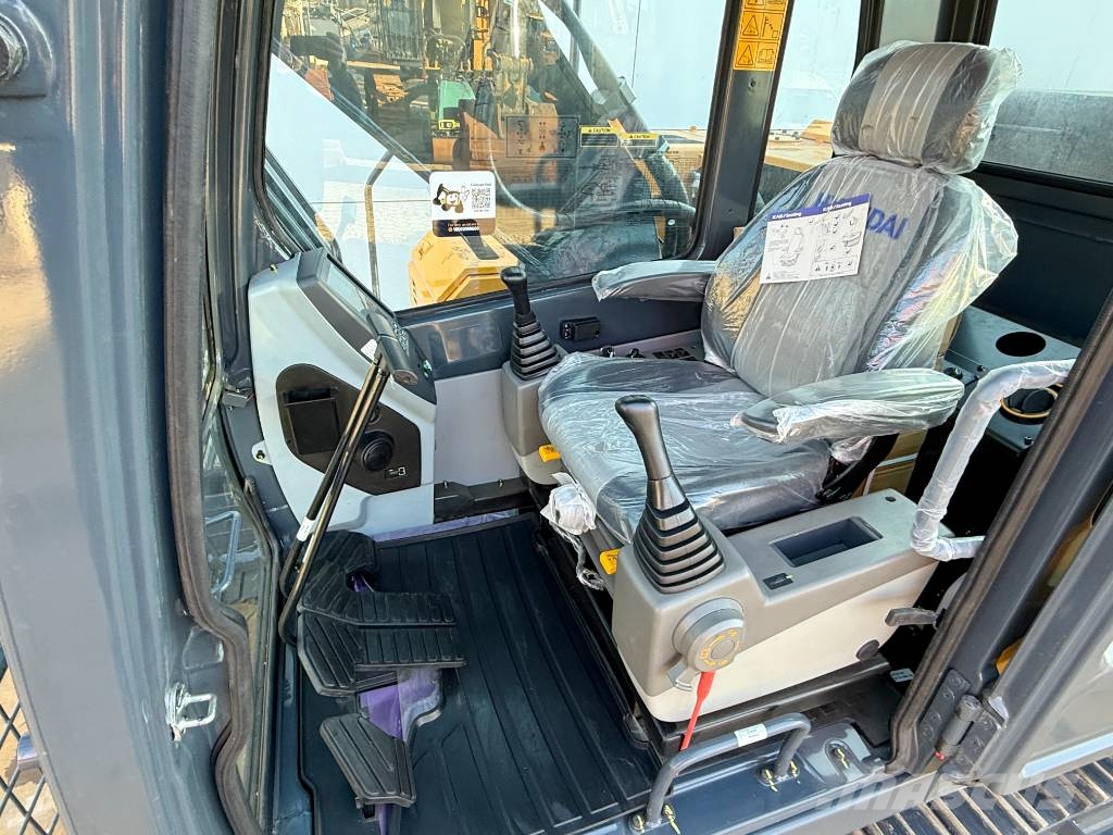 Hyundai R210 Smart X Plus *2026 Model* NEW / UNUSED 履帶式 挖土機/掘鑿機/挖掘機