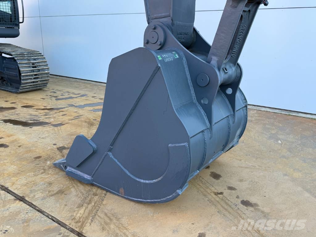 Hyundai R210 Smart X Plus *2026 Model* NEW / UNUSED 履帶式 挖土機/掘鑿機/挖掘機