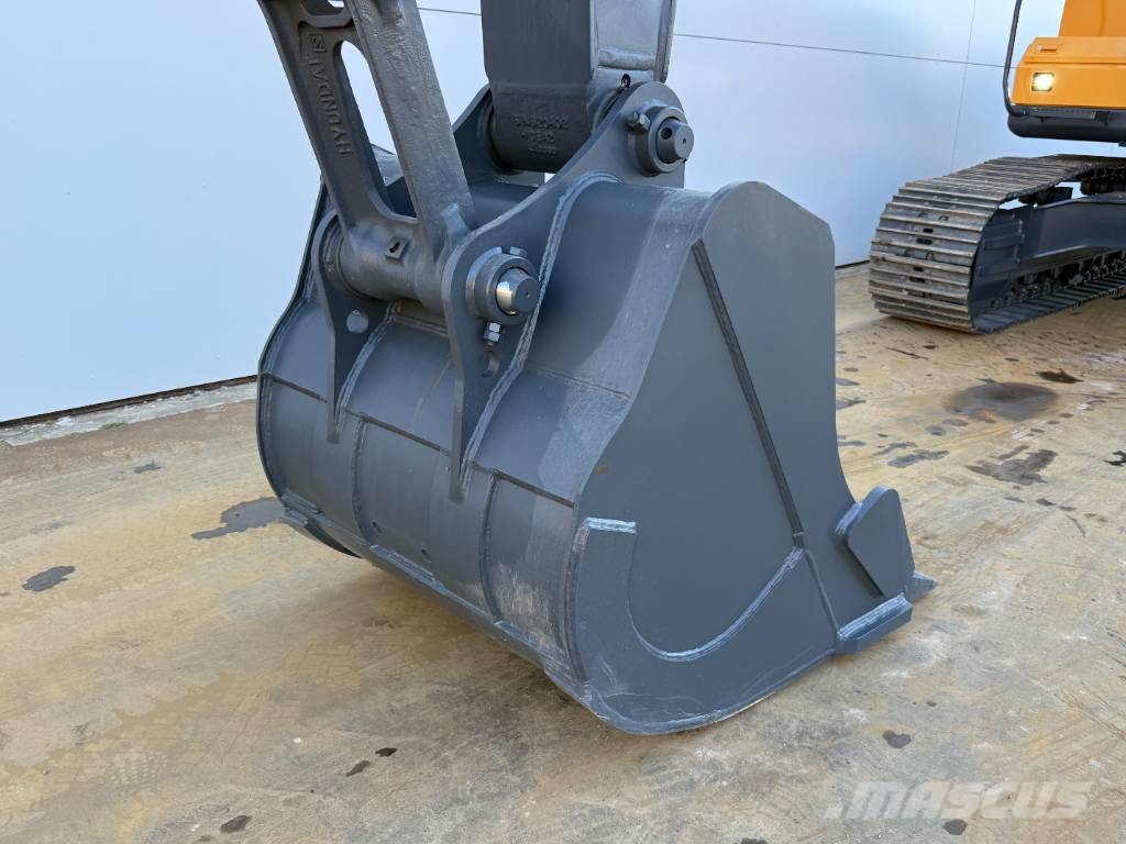 Hyundai R210 Smart X Plus *2026 Model* NEW / UNUSED 履帶式 挖土機/掘鑿機/挖掘機