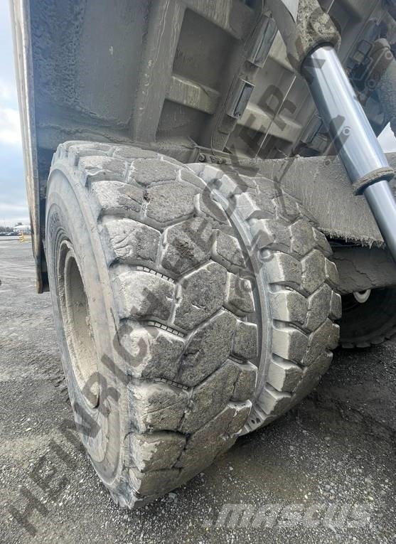 Perlini Dump Truck DP 705 Camiões Exploração mineira subterrânea e transportadores