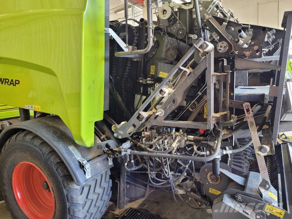 CLAAS Rollant 455 RC Uniwrap Rundbalspressar