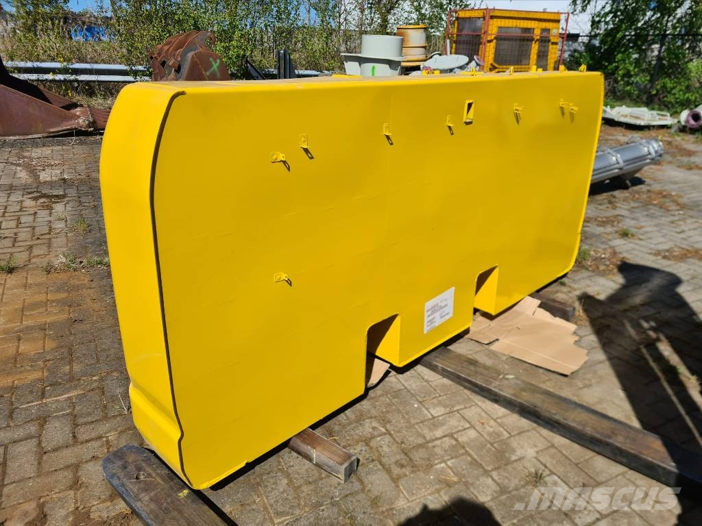 Komatsu PC 210 섀시 및 서스펜션