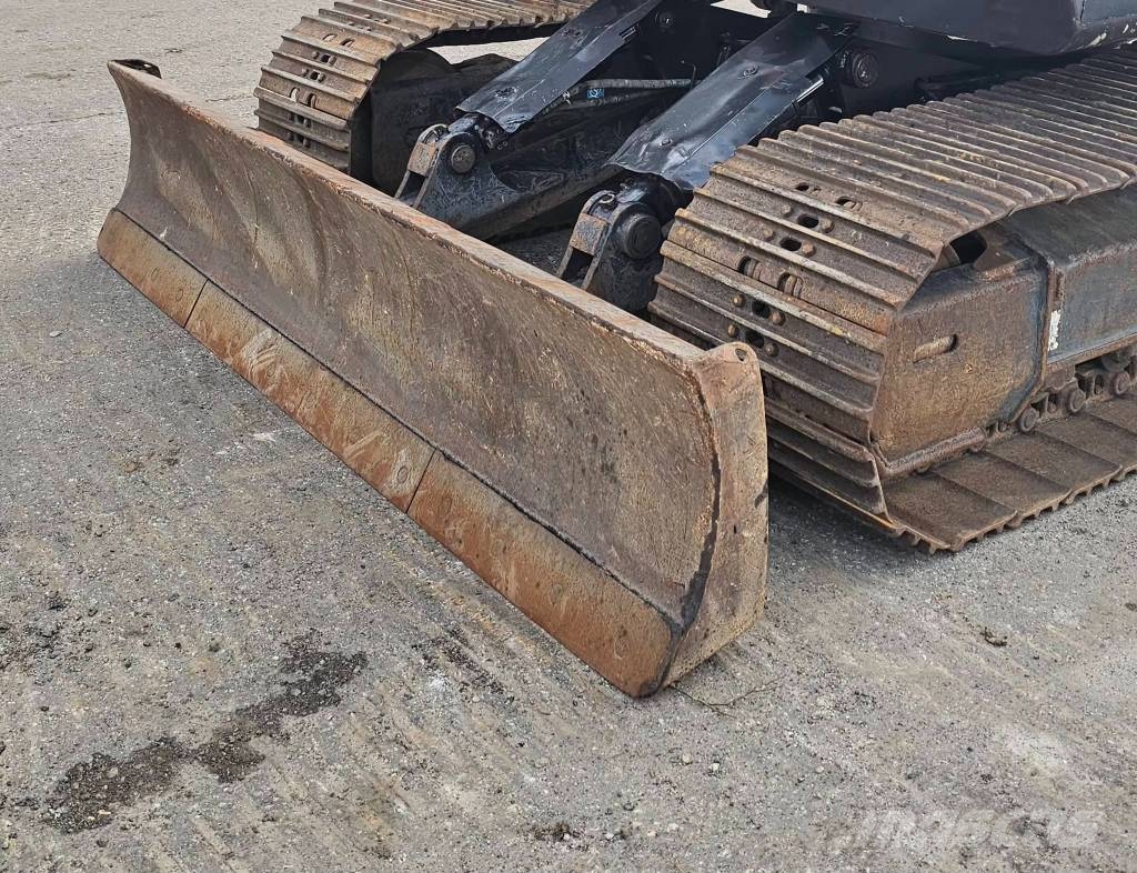 Hitachi ZX 135 US-6 حفارات زحافة