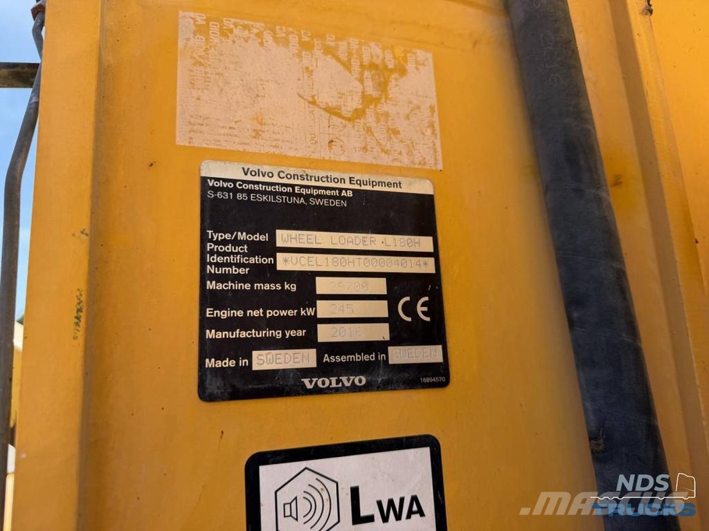 Volvo L180H لوادر بعجل