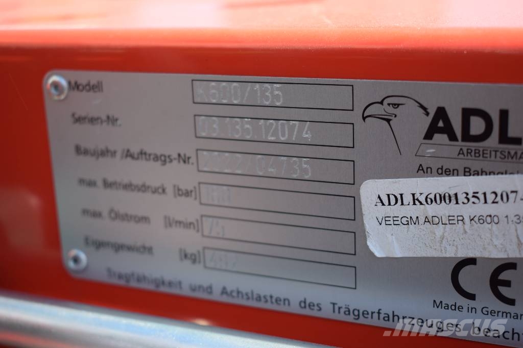 Adler K600 路面清掃機