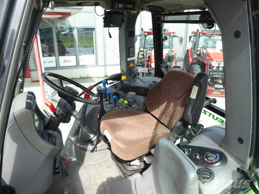 Deutz-Fahr AGROTRON 150 Traktorok