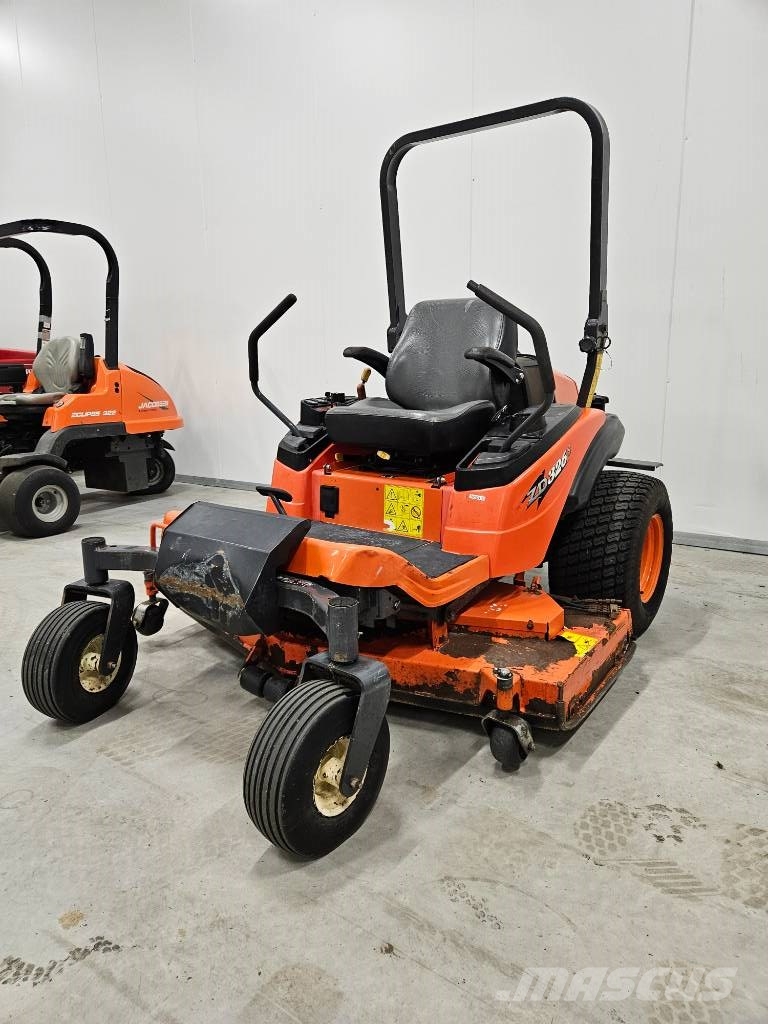 Kubota ZD 326 Vrtni traktor kosilnice