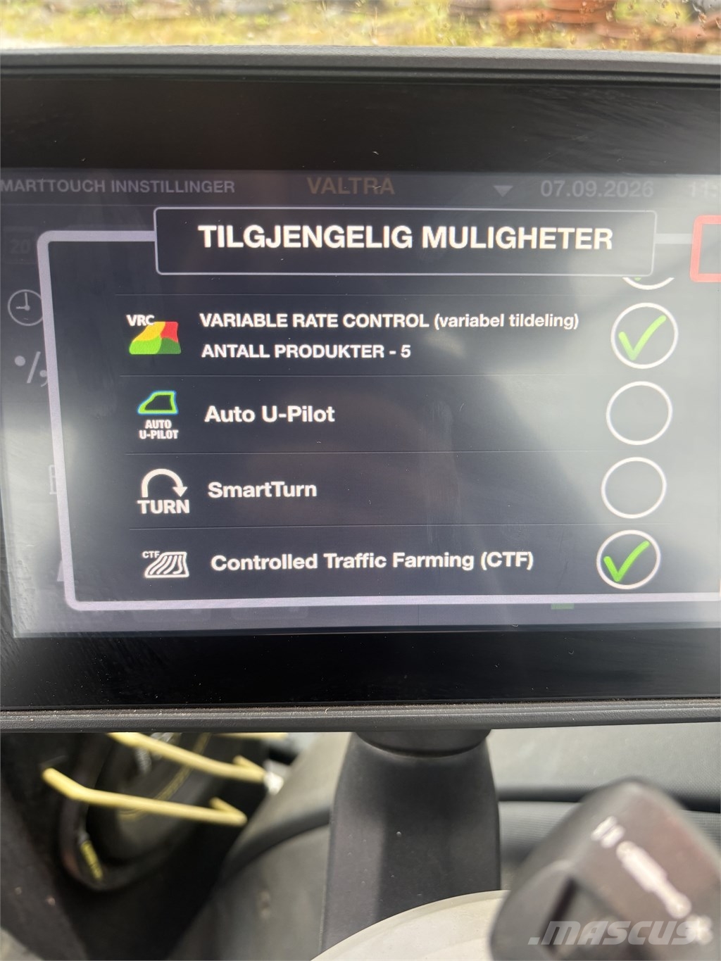 Valtra T 214 D Full GPS الجرارات