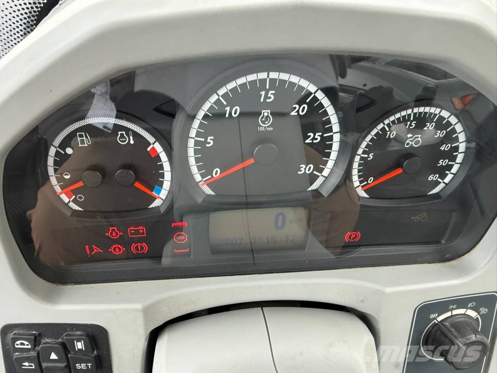 Valtra T 214 D Full GPS الجرارات