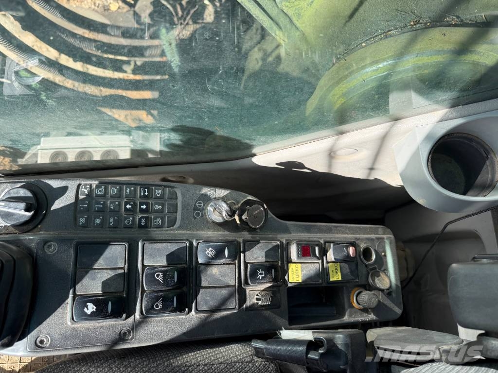 Volvo EC 210 C L Crawler excavators