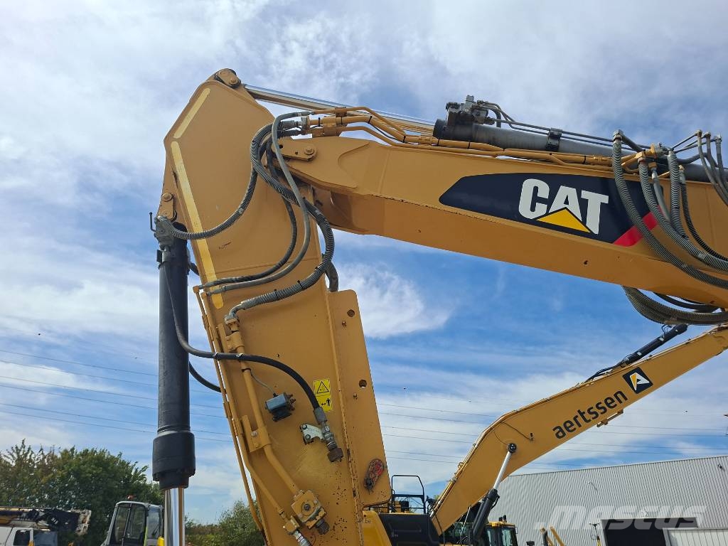 CAT 324EL Rupsgraafmachines