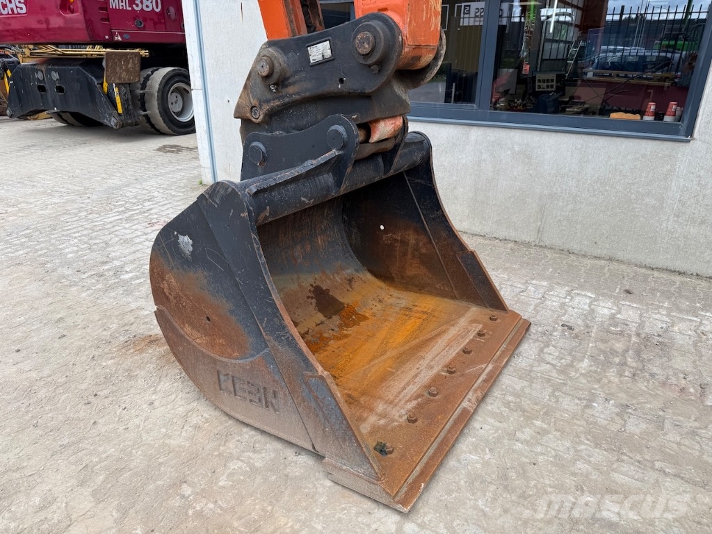 Hitachi ZX 220 W-7 - ZX 220 W - ZX 220 - ZX 180 - ZX 210 Bageri na kotačima