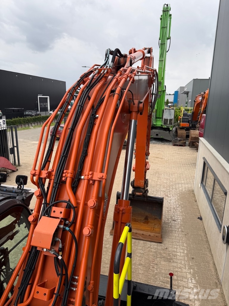 Hitachi ZX 220 W-7 - ZX 220 W - ZX 220 - ZX 180 - ZX 210 Bageri na kotačima