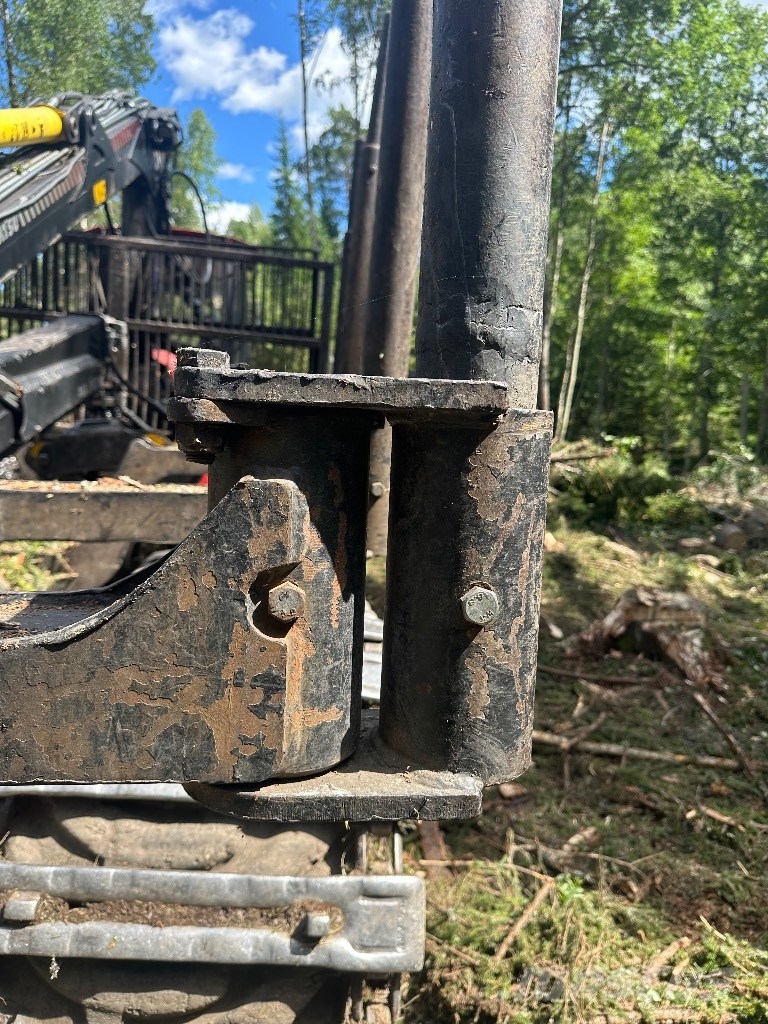 Valmet 860.3 Lassbærere