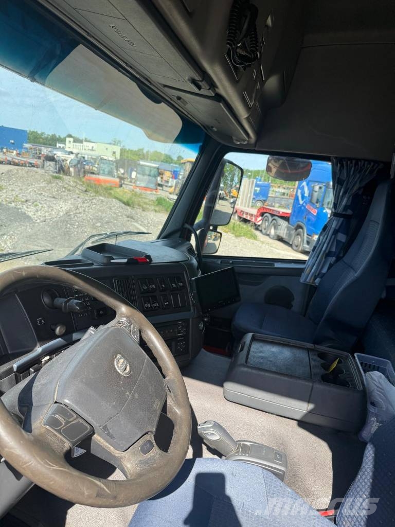 Volvo FM 480 Animal transport trucks