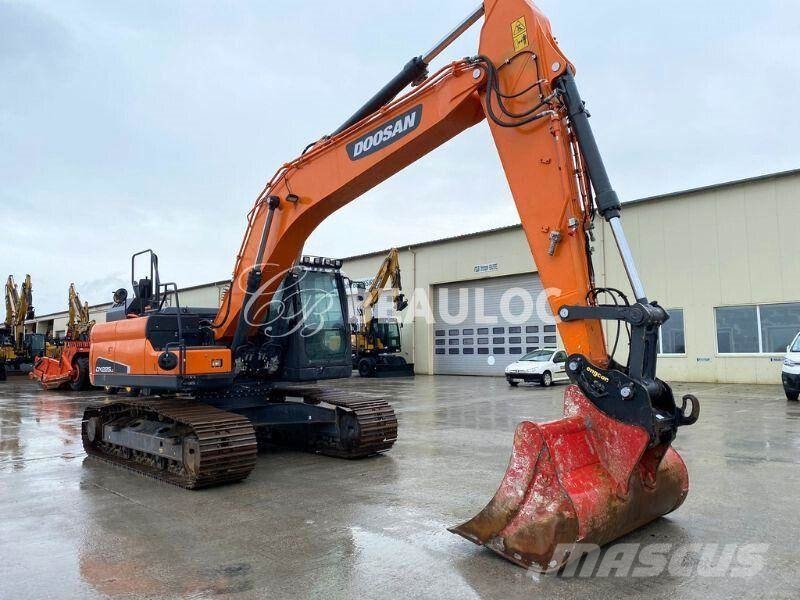 Doosan DX 225 LC Excavadoras sobre orugas