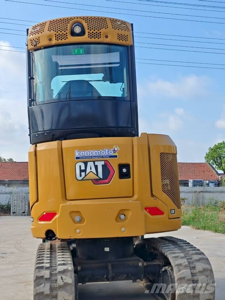 CAT 302.7 Mini ekskavatörler, 7 tona dek